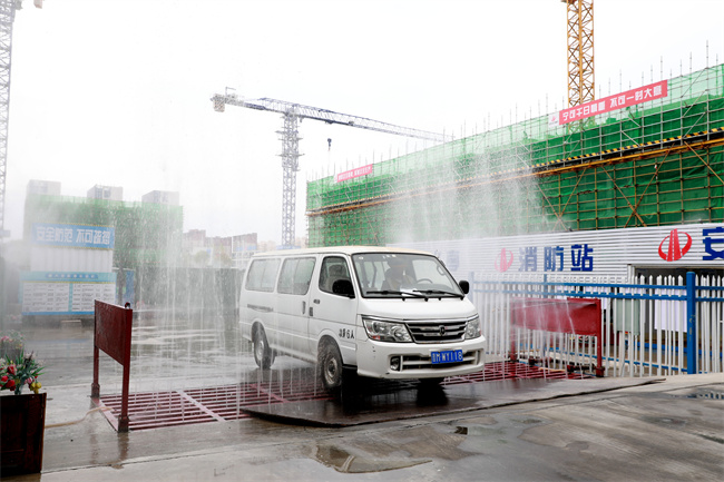 車輛嚴(yán)格管控，凈身出戶.jpg